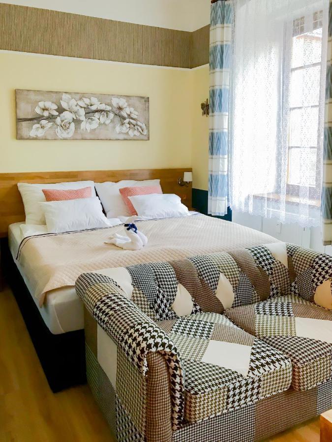 Golden Wood Apartments Plzeň Eksteriør billede