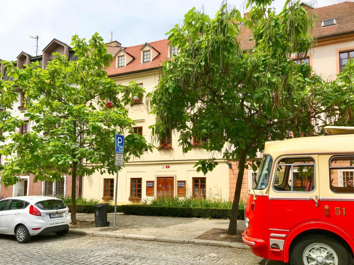 Golden Wood Apartments Plzeň Eksteriør billede